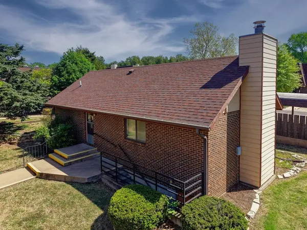 1500 E 10th A5, Winfield, KS 67156