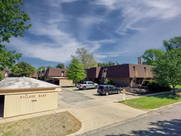 1500 E 10th A5, Winfield, KS 67156