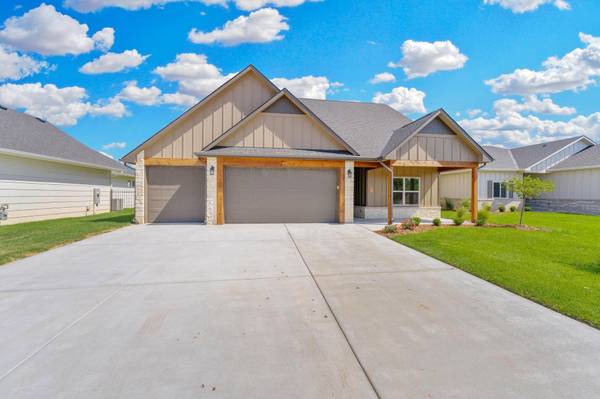 742 N Rainbow Lake Ct., Wichita, KS 67235
