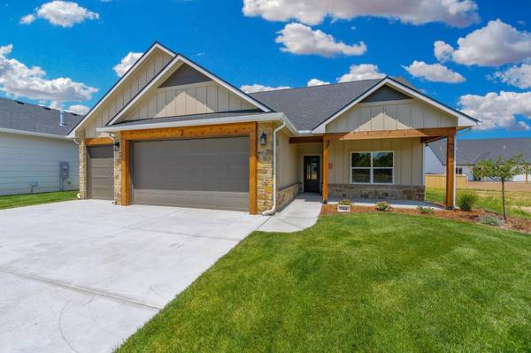 734 N Rainbow Lake Ct., Wichita, KS 67235