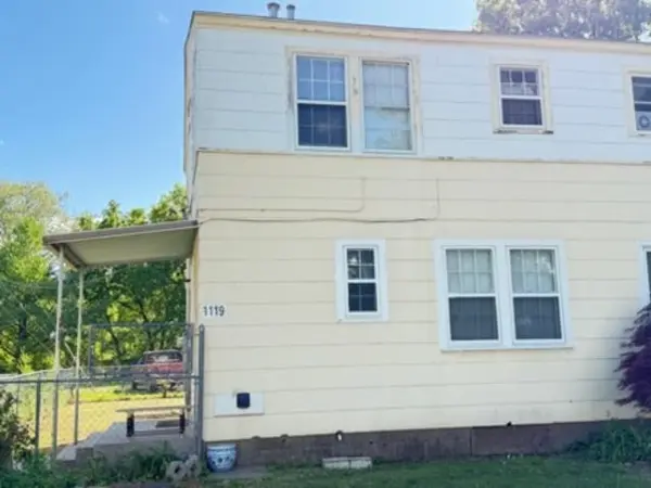 1119 S Pershing Ave, Wichita, KS 67218