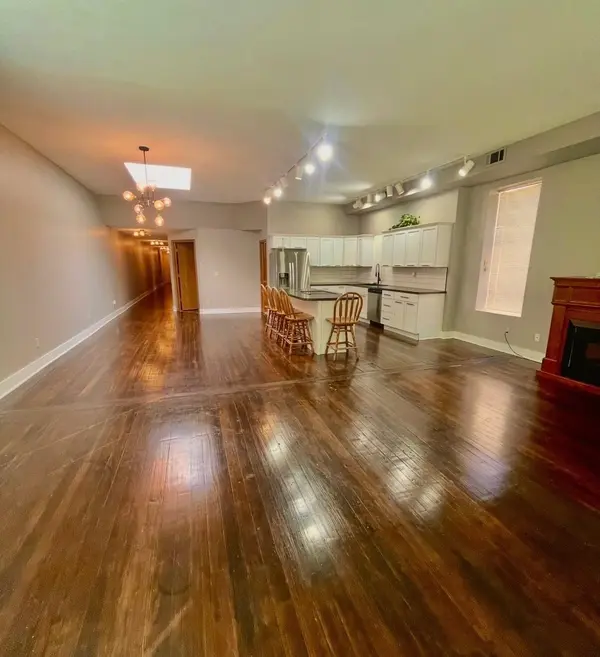 111-113 S 5th St, Salina, KS 67401