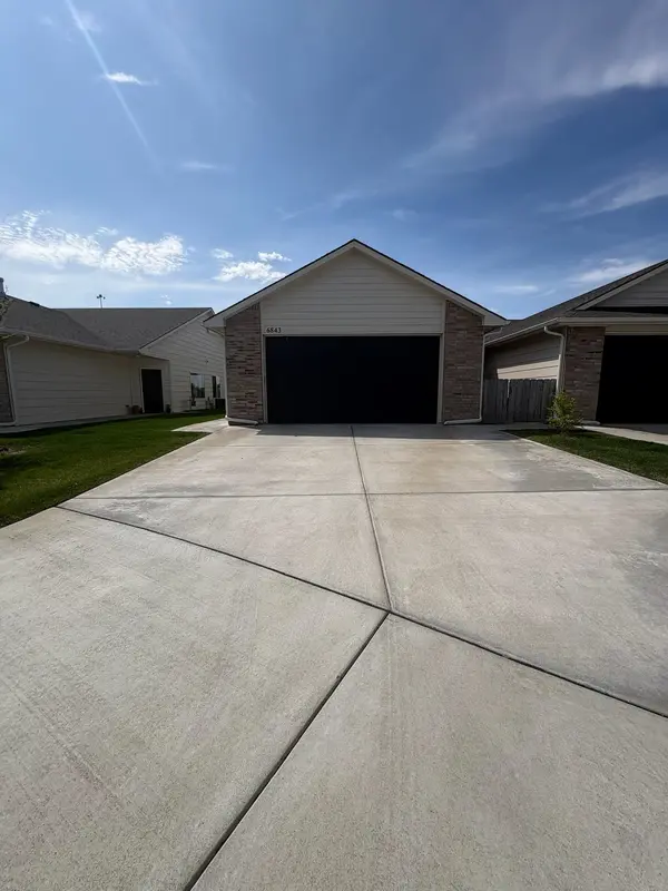 6843-6845 W Kollmeyer, Wichita, KS 67205