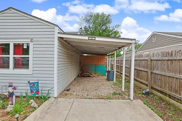1409 E Alta, Wichita, KS 67216