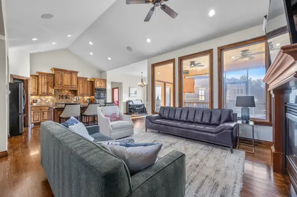 1427 E Timber Falls Ct, Andover, KS 67002