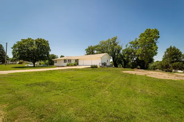 651 E 14th, Concordia, KS 66901
