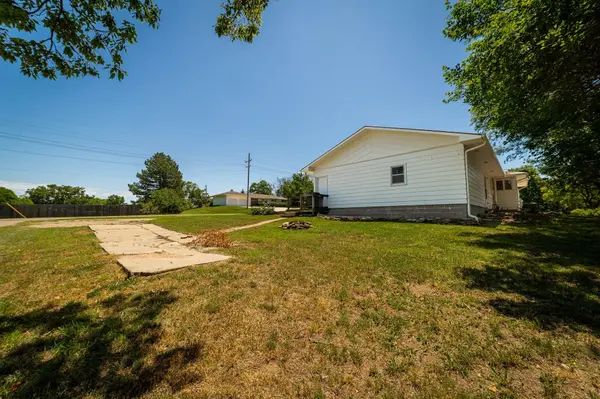 651 E 14th, Concordia, KS 66901