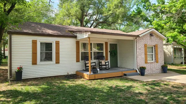 1106 E 7th, Wellington, KS 67152