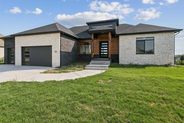 5046 N Remington St., Bel Aire, KS 67226