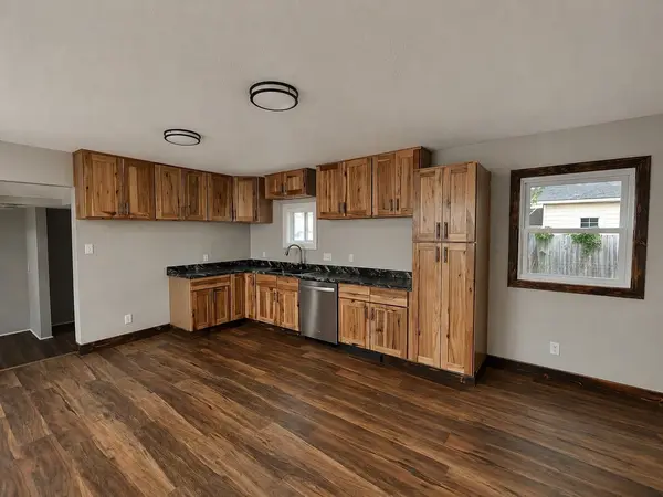 904 E 5th Ave., Winfield, KS 67156