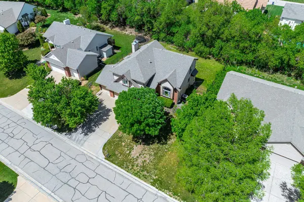 11236 E KILLARNEY CIR, Wichita, KS 67206
