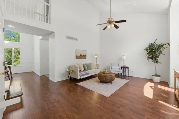 11236 E KILLARNEY CIR, Wichita, KS 67206