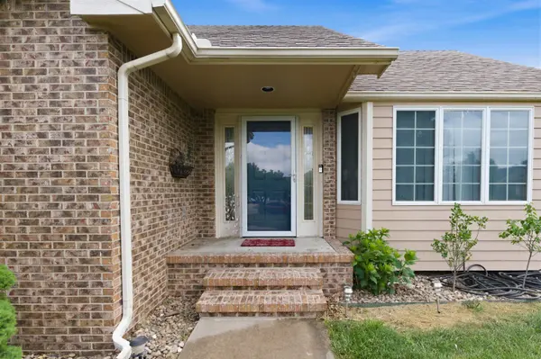 1216 S Chestnut St., Halstead, KS 67056