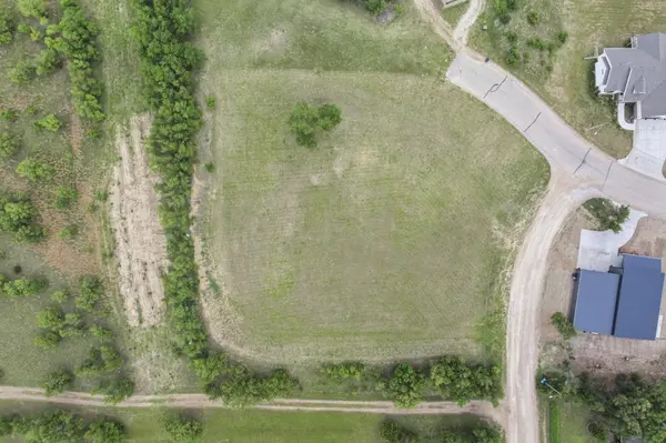 Lot 8 Block A, Bentley, KS 67016