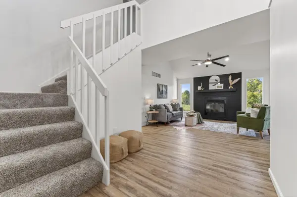 13610 E Deerfield Trl, Derby, KS 67037