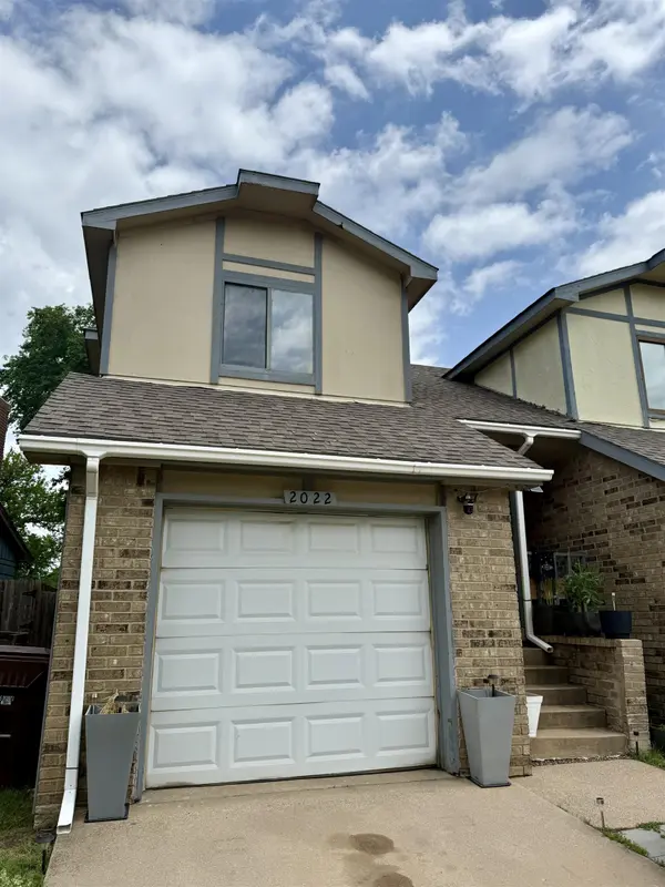 2022 N Old Manor rd, Wichita, KS 67208