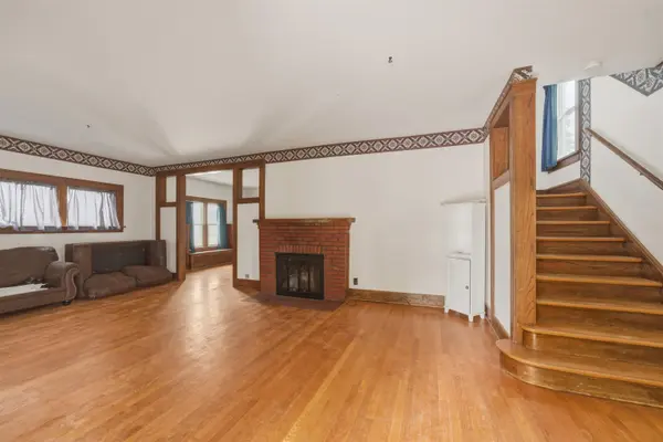 820 N A St, Wellington, KS 67152