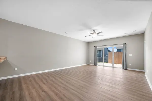 5287 N Toben, Bel Aire, KS 67226