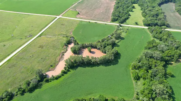 1071 Acorn Road, Delphos, KS 67436