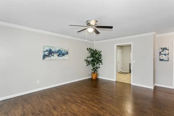 534 N Richmond Ave, Wichita, KS 67203