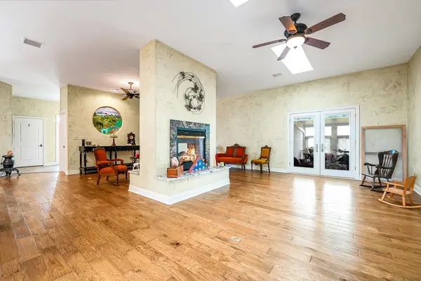 5747 SW 20th, El Dorado, KS 67042