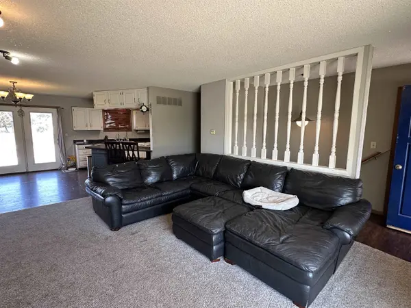 2 Crown Cir, Anthony, KS 67003