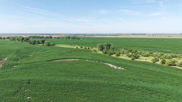 00000 Dove Road, Solomon, KS 67480