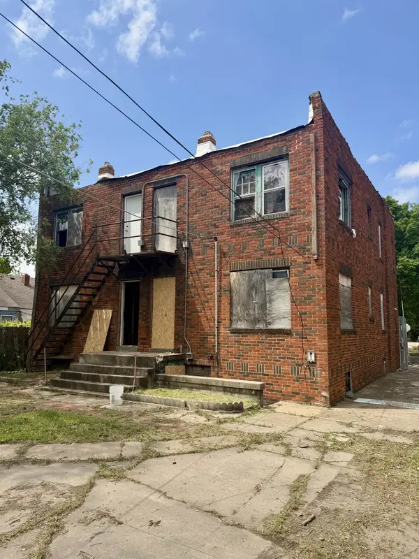 432 N Minnesota, Wichita, KS 67214