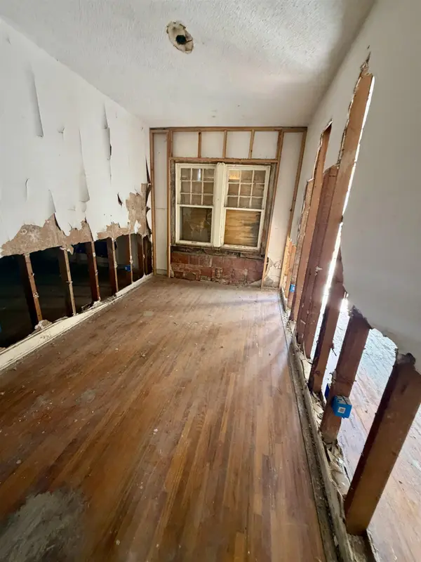 436 N Minnesota, Wichita, KS 67214