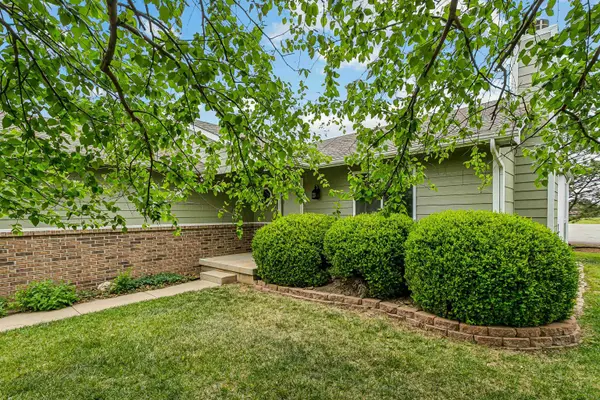10414 W Haskell St, Wichita, KS 67209