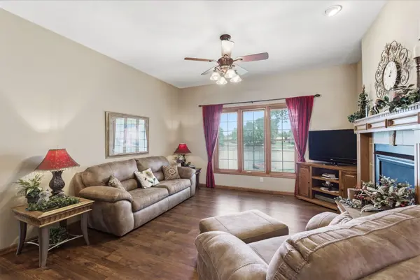 4 Waterbrook Terrace, South Hutchinson, KS 67505