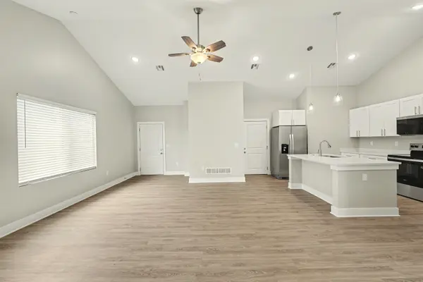 2725 Amelia Ln., Salina, KS 67401