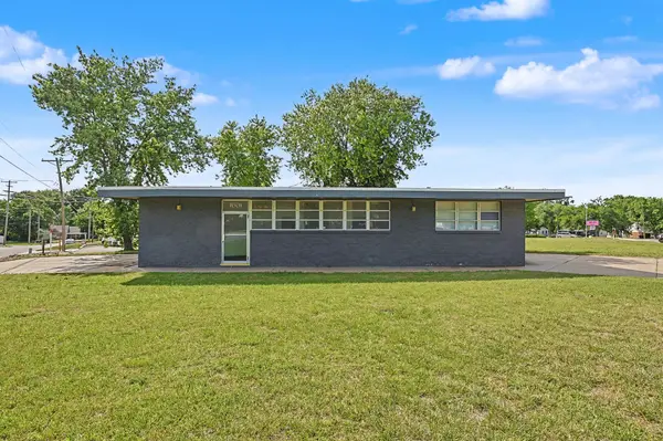 1601 State St., Augusta, KS 67010