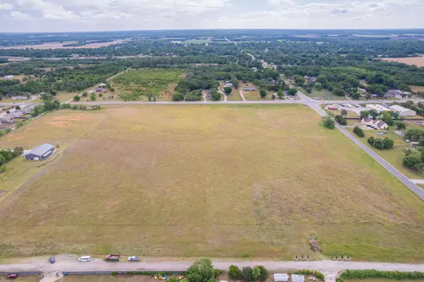 7811 S Broadway, Haysville, KS 67060