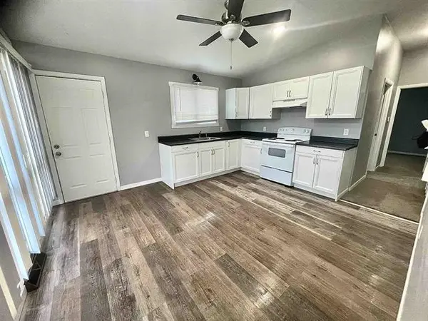 152 Random Rd, Arkansas City, KS 67005