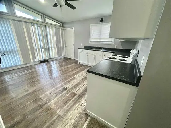 152 Random Rd, Arkansas City, KS 67005
