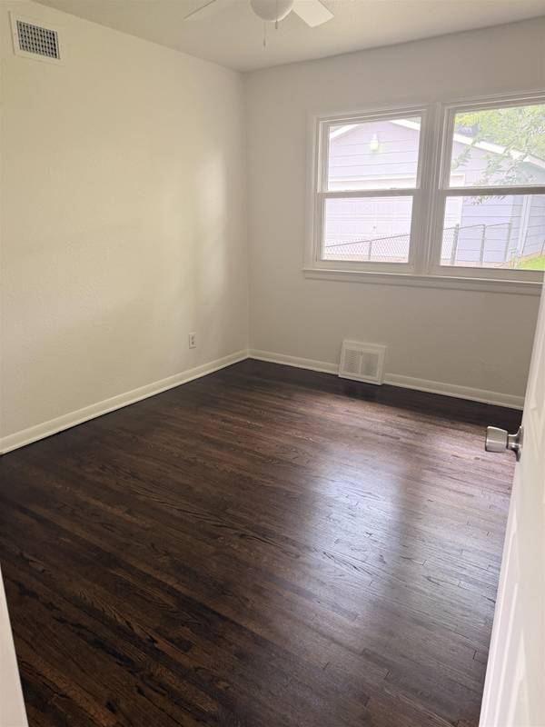 930 N Westview, Derby, KS 67037
