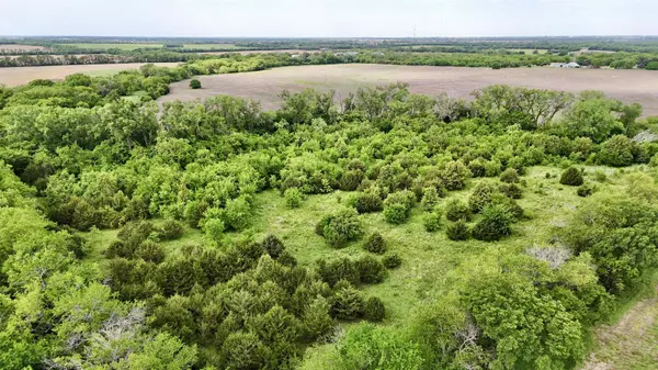 E of SW Butler Rd & SW 50th St, Benton, KS 67017