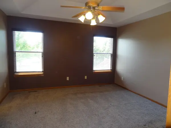 4602 E WILLOW POINT CT., Wichita, KS 67220