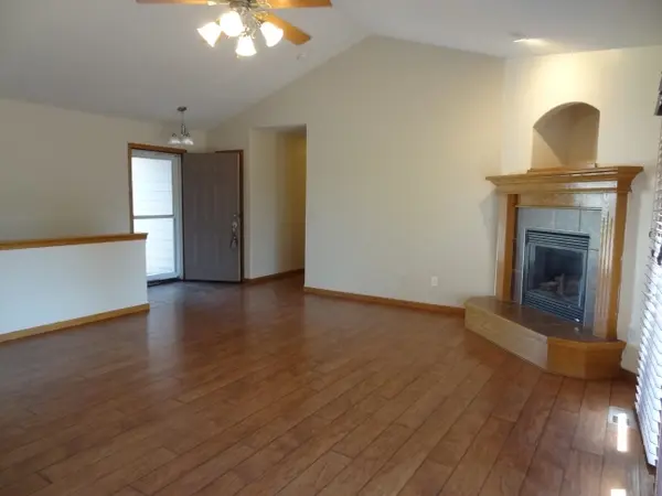 4602 E WILLOW POINT CT., Wichita, KS 67220