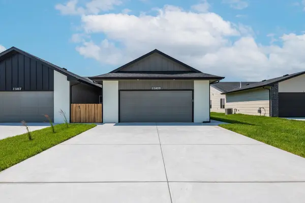 11330 W 35th Cir, Wichita, KS 67215