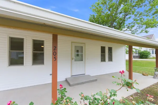 205 N St. Nicholas St, Eureka, KS 67045