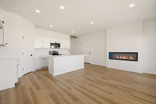 3420 E Thunder, Wichita, KS 67219