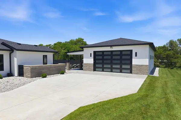 19970 W Hickory St, Goddard, KS 67052