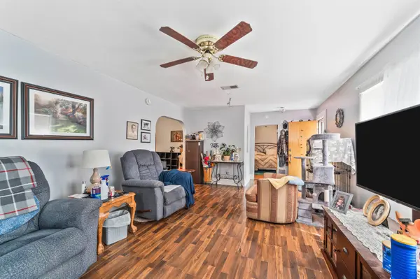 229 S Sedgwick St, Wichita, KS 67213