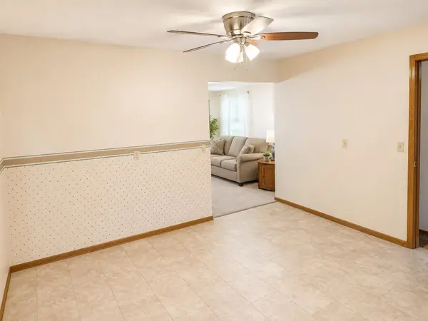 915 Lena, Salina, KS 67401