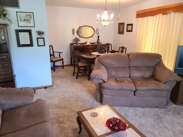 1720 Simpson, Winfield, KS 67156