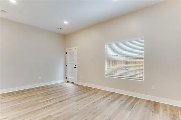 17018 W Lawson St, Wichita, KS 67052