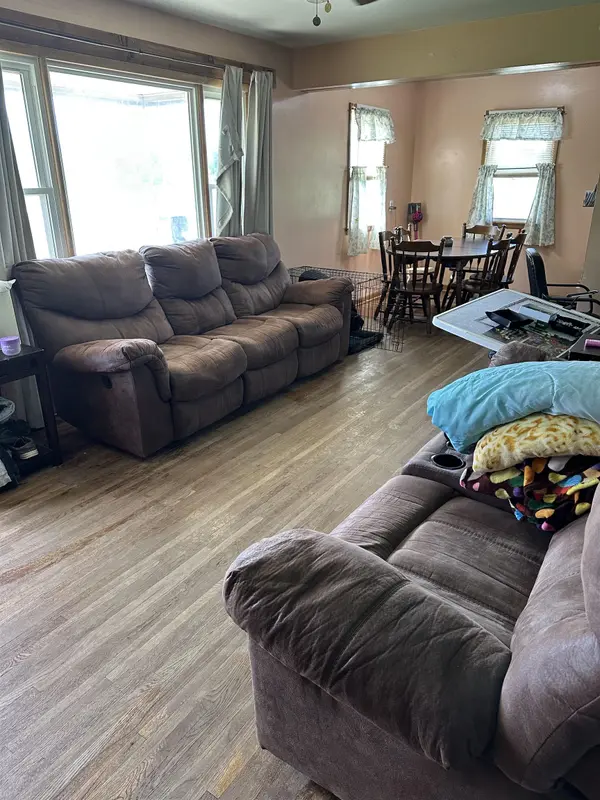1236 N Walnut St., Eureka, KS 67045