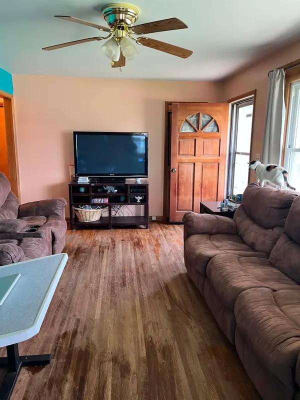 1236 N Walnut St., Eureka, KS 67045